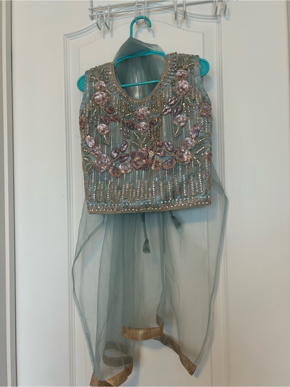 Girls Lehenga - Picture 4 of 10